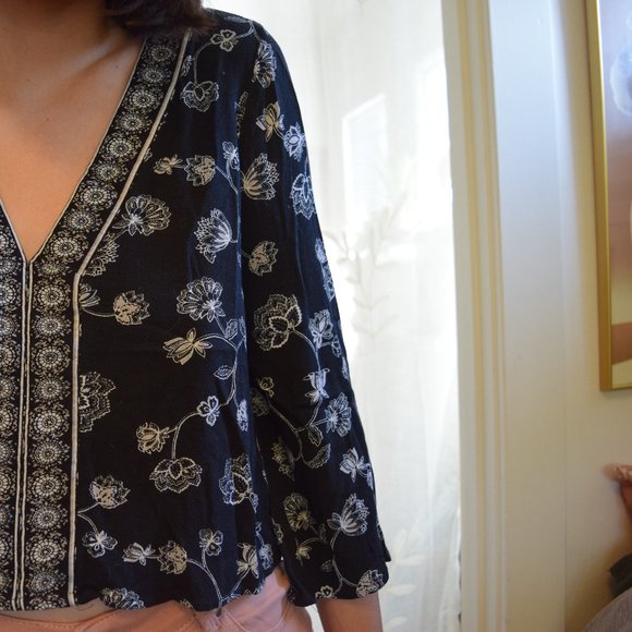 BOHO Cropped Top - Picture 6 of 6